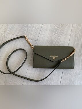 Michael Kors Jet Set Charm Large Envelope Phone Cross Body Bag / Olive